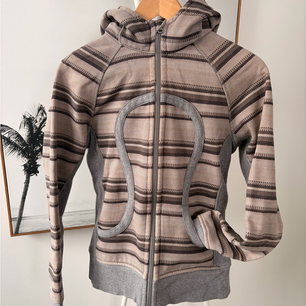 Vintage Lulu Lemon Zip-Up Hoodie